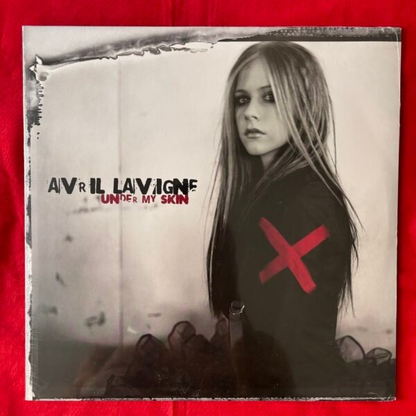 Avril Lavigne - Under My Skin